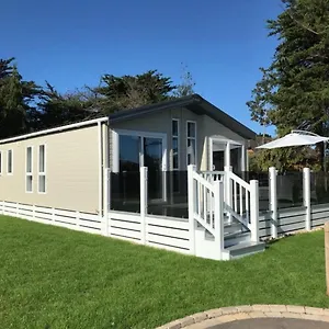 6 Berth Luxury In Christchurch Dorset Holiday home
