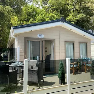 Sea Shore Mudeford Holiday home