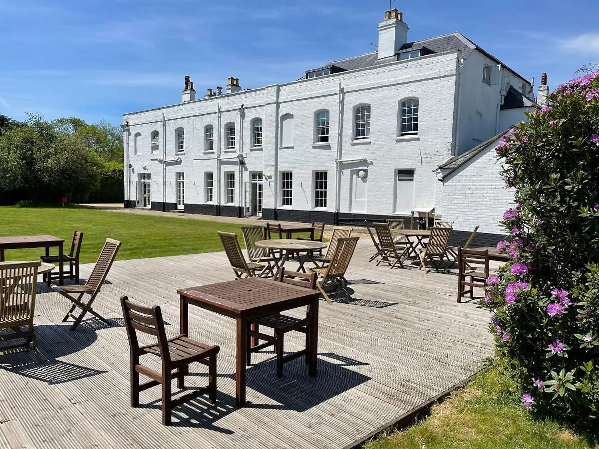 The Retreat New Forest, Hinton Christchurch  Guest house