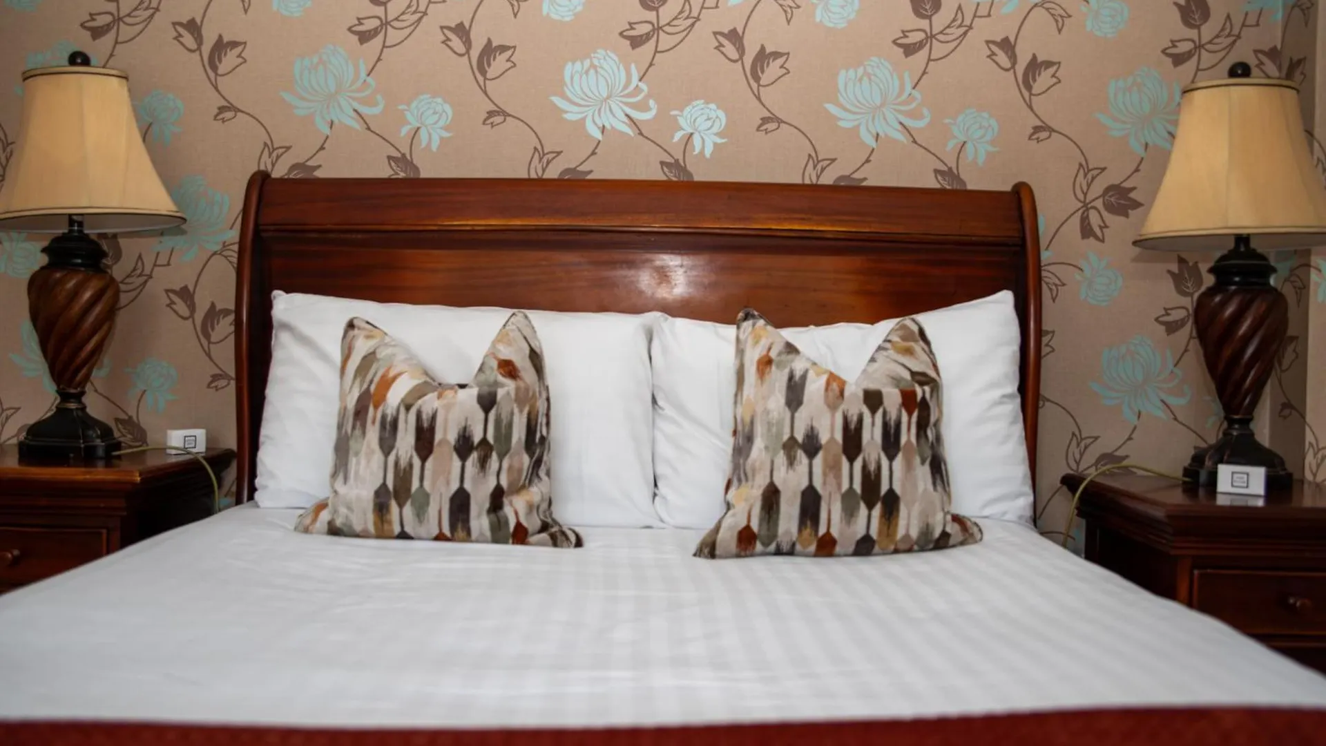 The Retreat New Forest, Hinton Christchurch  Guest house